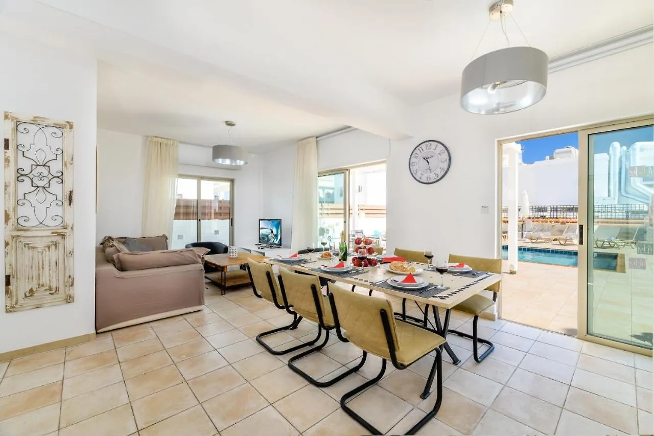 Sunrise Bay Villa #1 Protaras